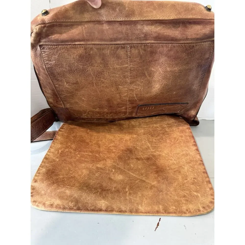 Moore & Giles Reclaimed Messenger Bag In Heirloom Oak Computer Distressed